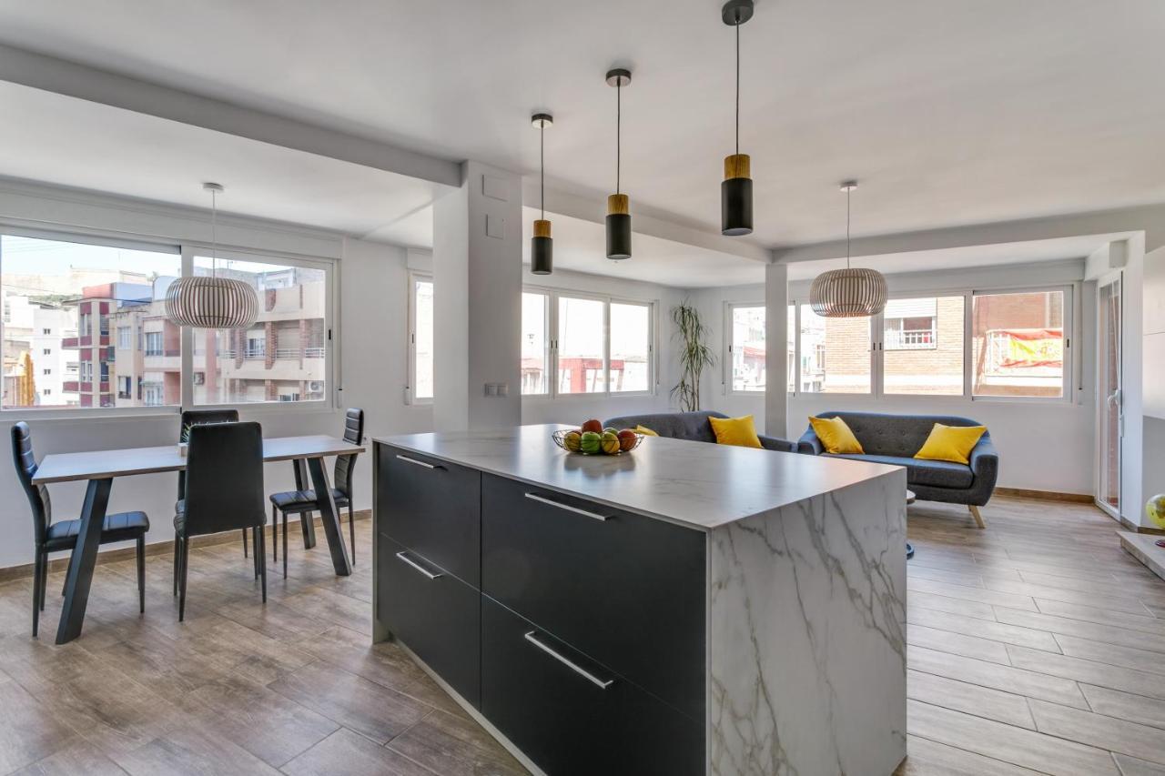 Luxury Apartment City Center Аликанте Экстерьер фото
